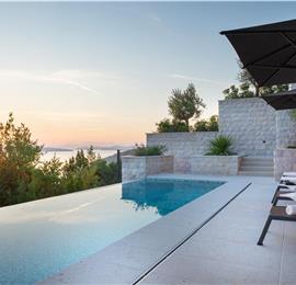Luxury 5-Bedroom Sea-View Villa with Heated Infinity Pool in Orasac near Dubrovnik – Sleeps 10